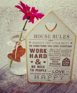 House Rules White Wooden Sign